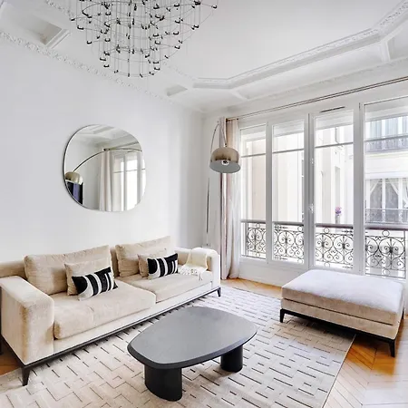 Apartment Beautiful - 2bd - 4p - Arc De Triomphe Paris